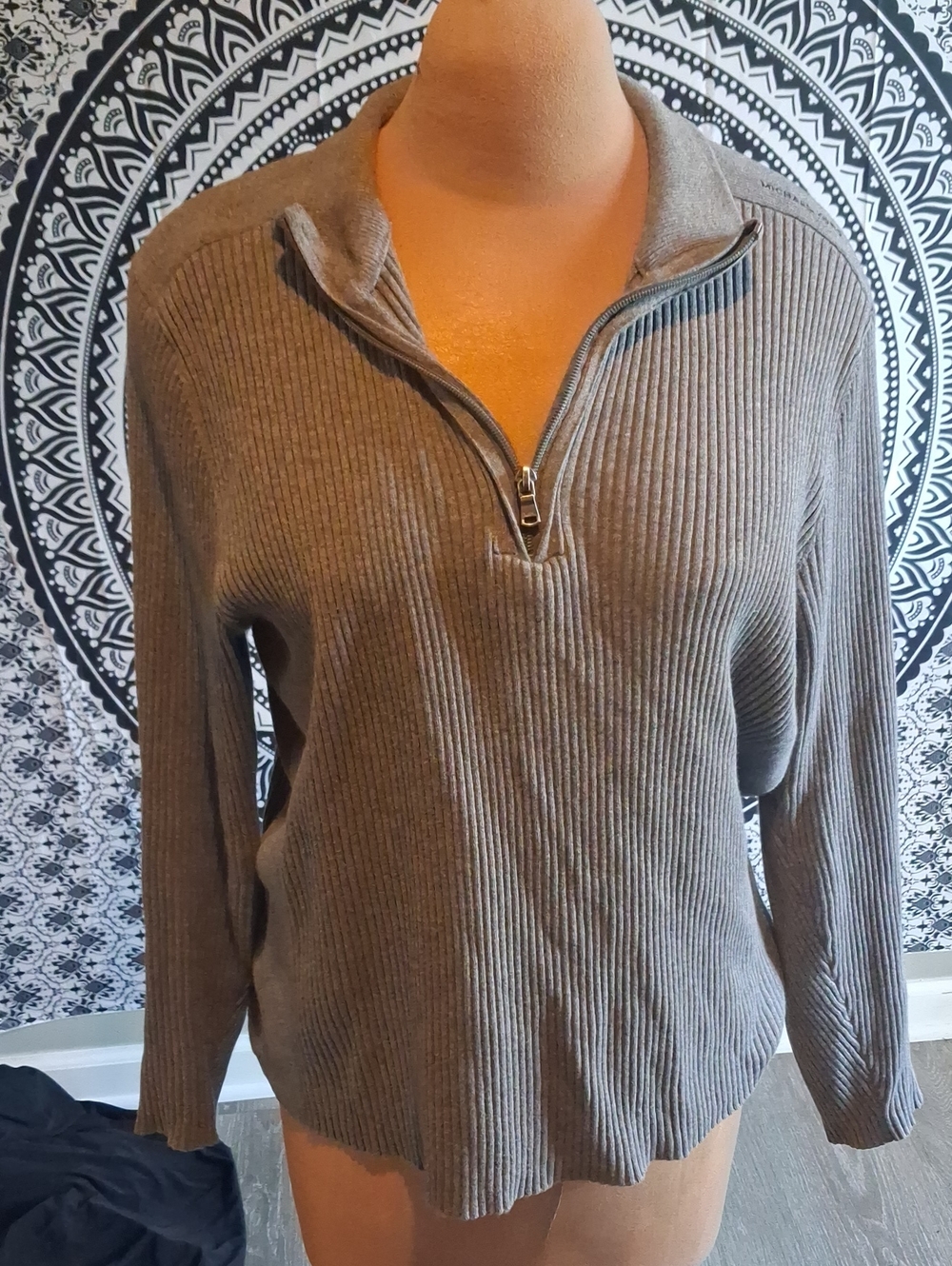 Michael Kors Ribbed Quarter-Zip Turtleneck Sweater in Gray